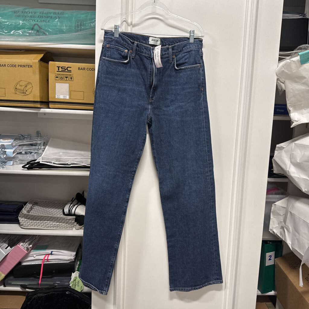 Medium Wash Straight Leg Jean