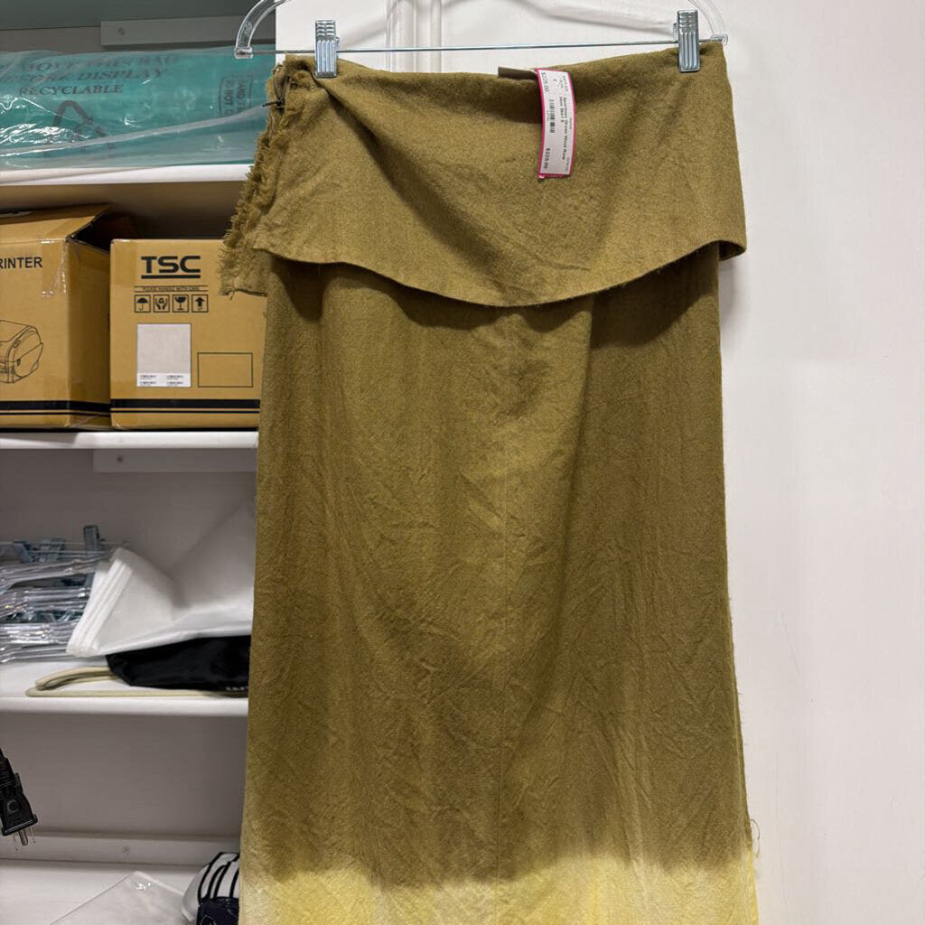 Green Wool Raw Hem Skirt
