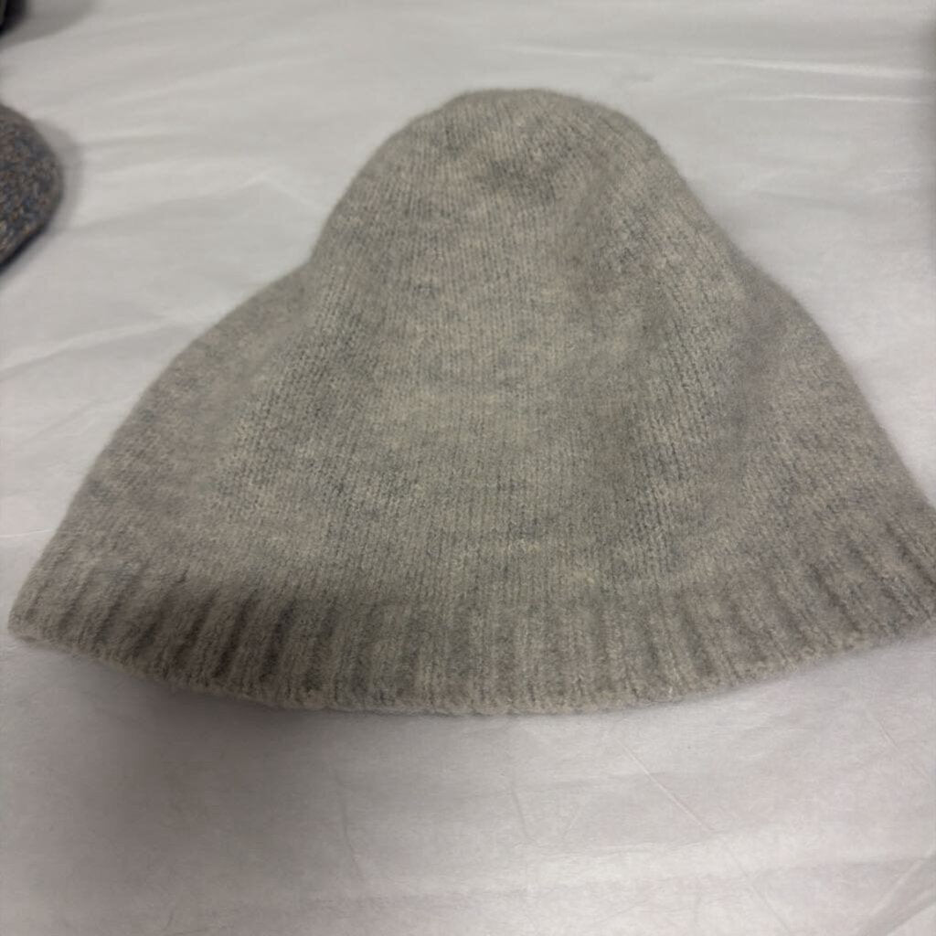 Grey Cashmere Beanie