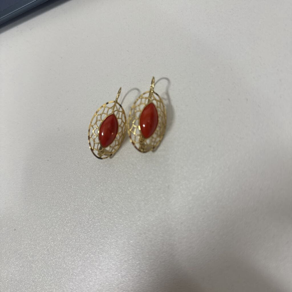 Yellow Gold & Coral Filligree Earrings