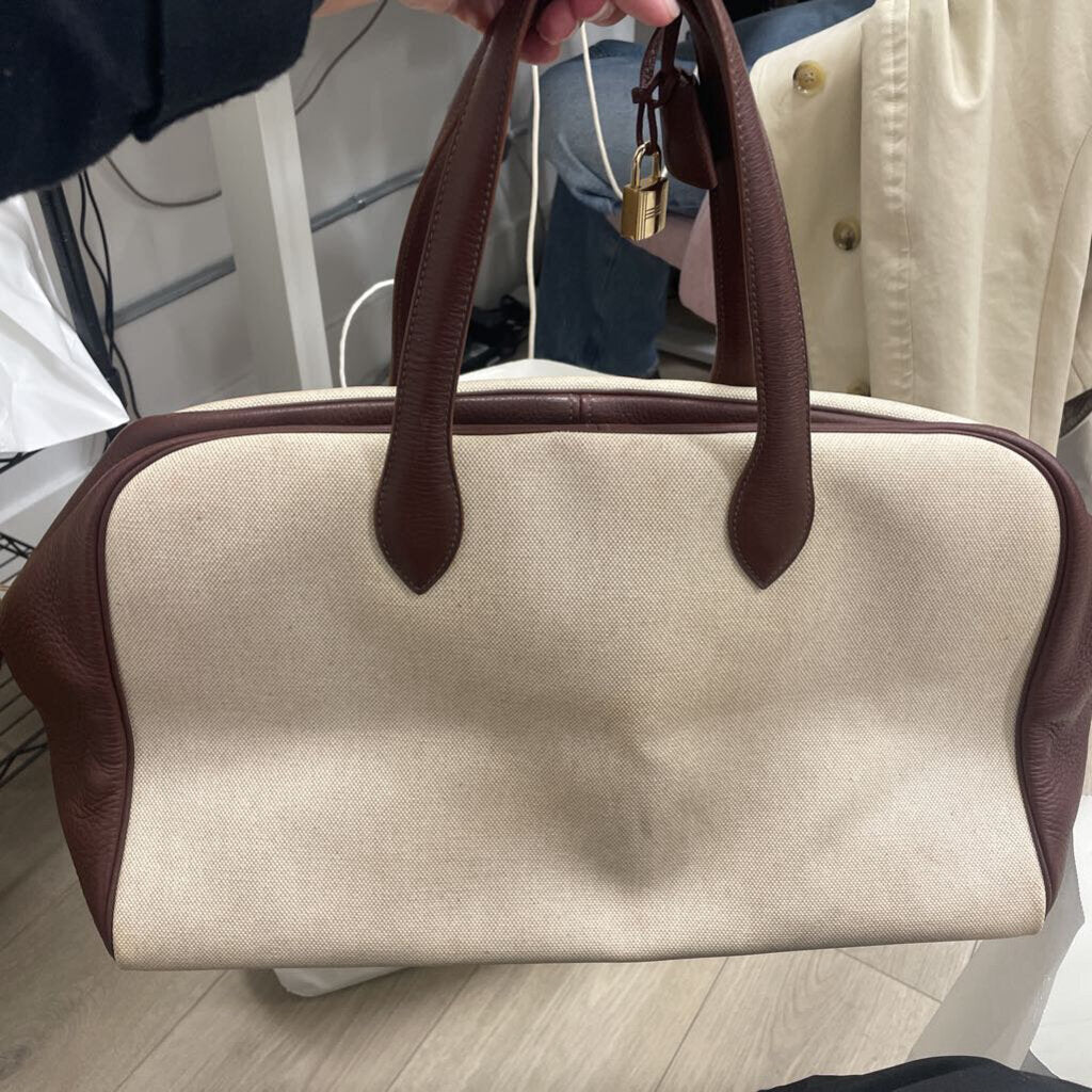 Beige Canvas Brown Leather Victoria Travel 45