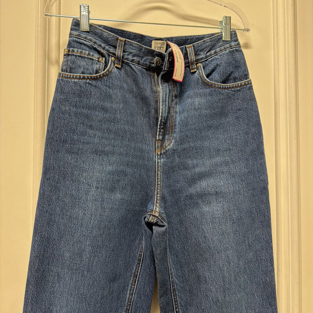 Dark Washed Striaght Jean
