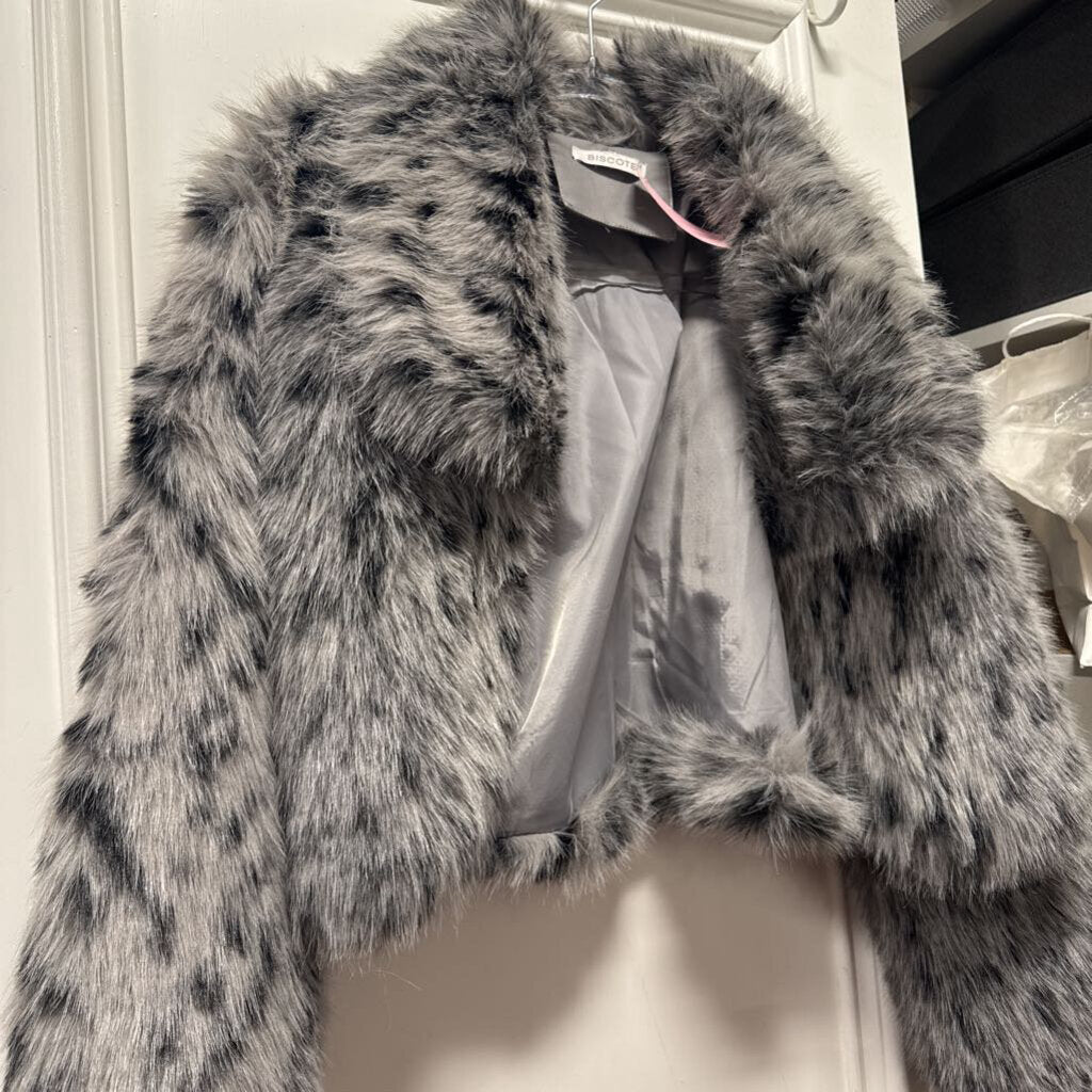 Biscote Grey Poly Faux Fur Crop Coat