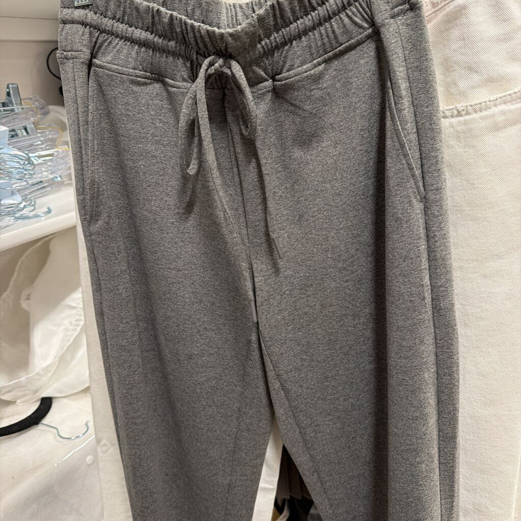 Grey Drawstring Sweatpant