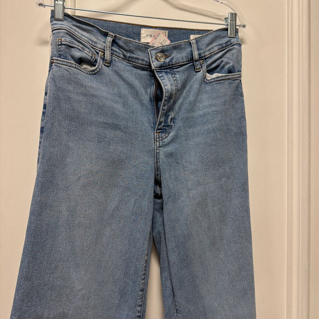 Light Wash Wide Leg Jean