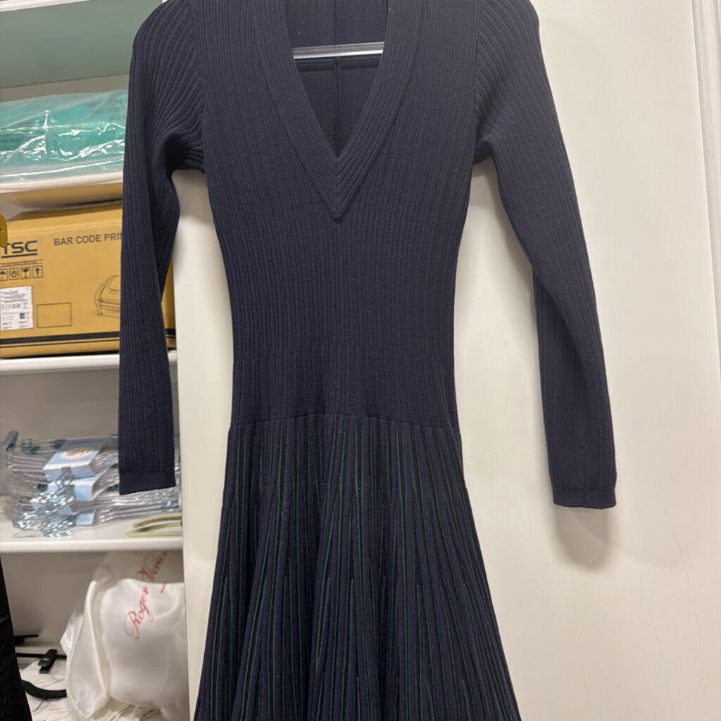 Navy/Green Knit V Neck LS Dress